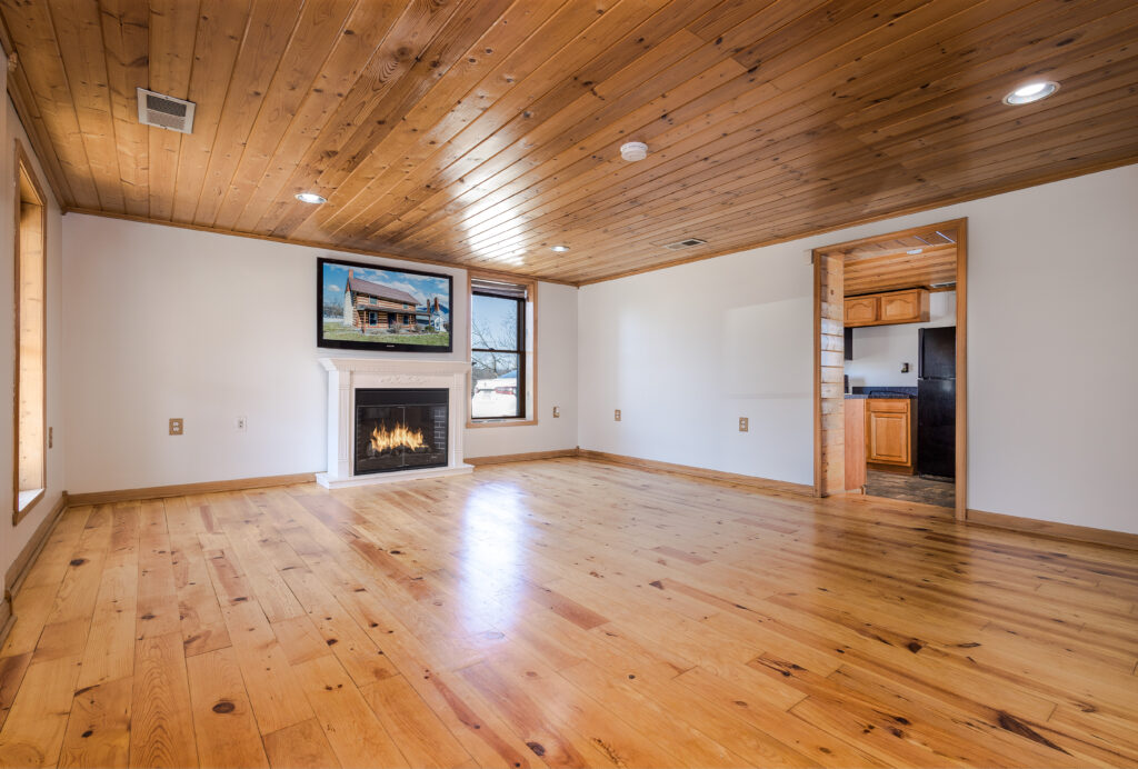 36 Runnymeade living room